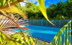 Magnifique Appartement Fleurs Caraibes - 6 Personnes En Residence Avec Piscine Privee - Sainte Anne